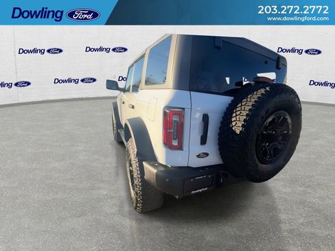 Used 2024 Ford Bronco Wildtrak image 9