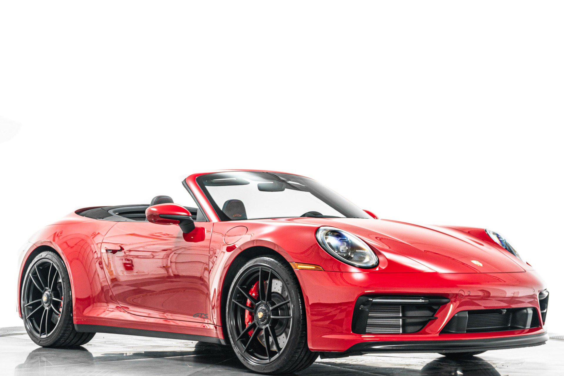 Used 2022 Porsche 911 Cabriolet image 35