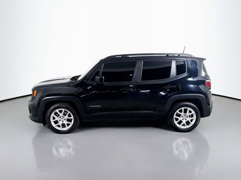 Used 2020 Jeep Renegade Latitude w/ Safety & Security Group II image 6