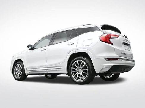 Used 2022 GMC Terrain Denali image 30