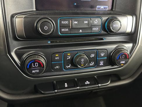 Used 2018 Chevrolet Silverado 2500 LT w/ All Star Edition AWD/4WD image 17