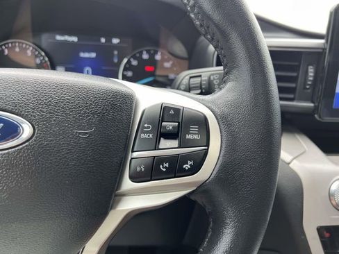 Used 2023 Ford Explorer XLT w/ Equipment Group 202A image 18