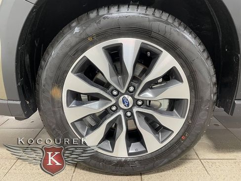 Used 2025 Subaru Outback Limited image 7