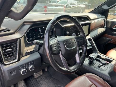 Used 2023 GMC Sierra 1500 Denali Ultimate AWD/4WD image 14