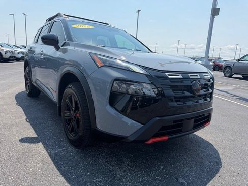 Used 2025 Nissan Rogue SV w/ Rock Creek Premium Package AWD/4WD image 42