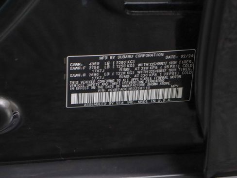 Used 2024 Subaru Outback Premium image 32