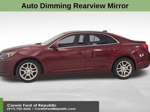 Used 2015 Chevrolet Malibu LT w/ Power Convenience Package image 4