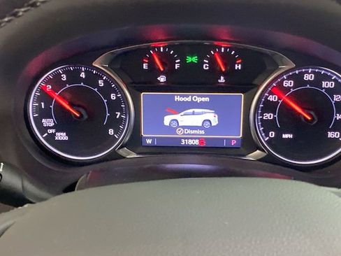 Used 2023 GMC Terrain SLT image 39