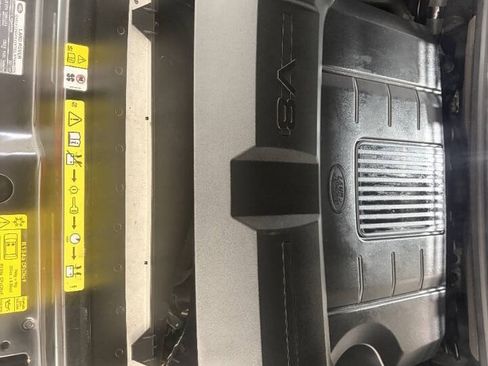 Used 2011 Land Rover Range Rover HSE AWD/4WD image 28