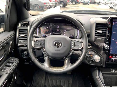 Used 2025 RAM 1500 Limited image 7
