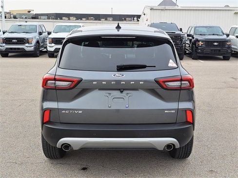 Certified 2023 Ford Escape Active w/ Tech Pack #2 image 4
