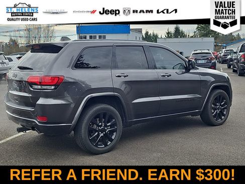 Used 2018 Jeep Grand Cherokee Altitude image 8