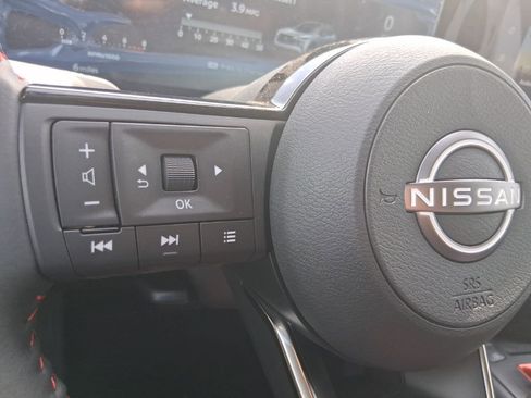 New 2026 Nissan Kicks SR w/ Cold Weather Package AWD/4WD image 10