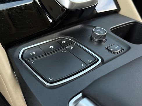 Used 2023 Acura MDX SH-AWD w/ Technology Package image 19