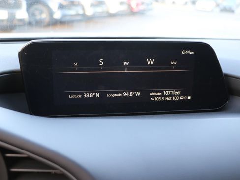 Certified 2025 MAZDA MAZDA3 s FWD image 13