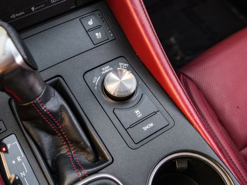 Used 2017 Lexus RC 350 F Sport image 26