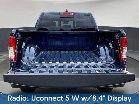 Used 2022 RAM 1500 Big Horn AWD/4WD image 10