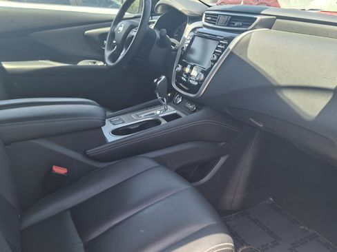 Used 2022 Nissan Murano SV FWD image 23