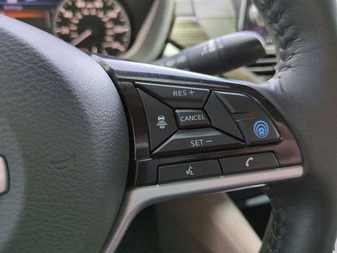 Used 2021 Nissan Altima 2.5 SL FWD image 26