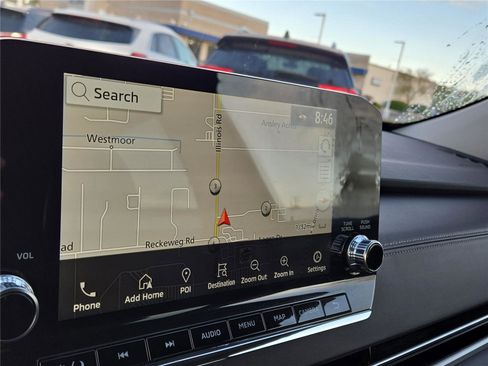 Used 2023 Mitsubishi Outlander SE image 6