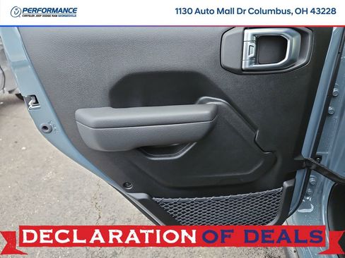 New 2026 Jeep Gladiator Rubicon w/ Steel Bumper Group image 13