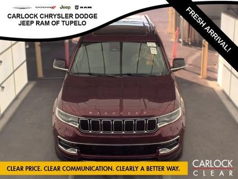 Used 2024 Jeep Wagoneer 2WD w/ Premium Group I image 3