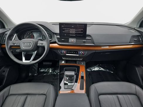 Used 2023 Audi Q5 2.0T Premium w/ Convenience Package AWD/4WD image 10