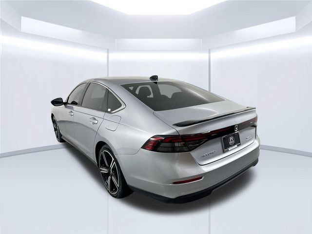 Used 2023 Honda Accord Sport image 31