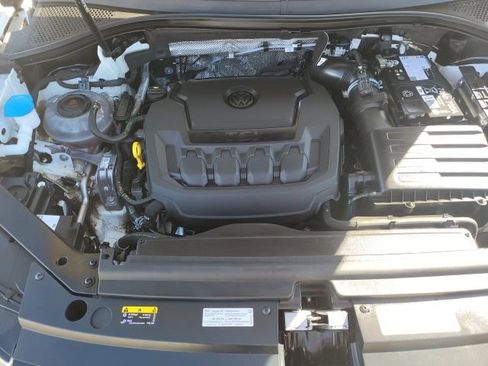 Used 2024 Volkswagen Tiguan SE R-Line w/ MDO Package, Three-Row image 24