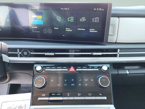 New 2026 Hyundai Santa Fe SEL FWD image 17