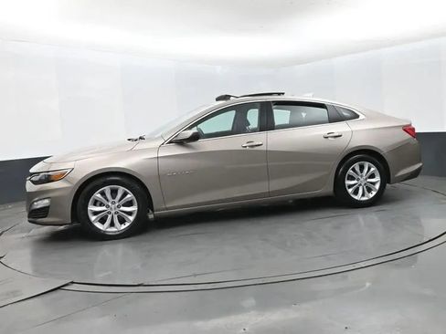 Used 2023 Chevrolet Malibu LT FWD image 5
