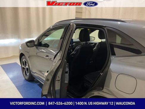 Used 2023 Ford Escape ST-Line Select w/ Tech Pack #2 image 17