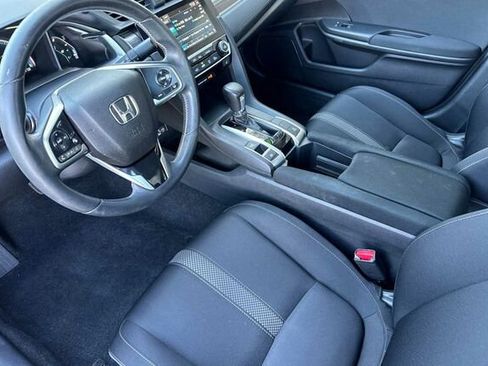 Used 2019 Honda Civic EX image 10