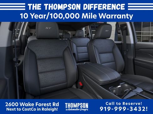 New 2026 Buick Enclave Sport Touring w/ Power Package FWD image 19