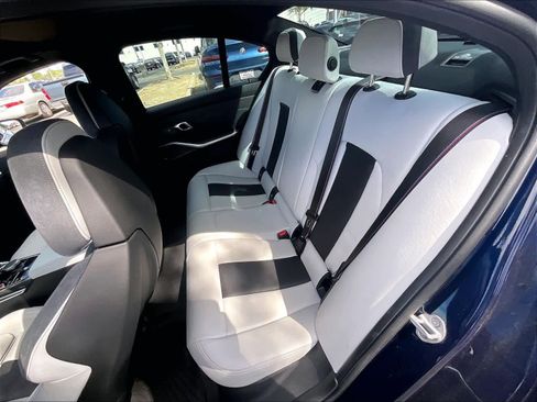 Used 2025 BMW M3 Competition w/ Executive Package image 28