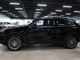 Used 2016 Porsche Cayenne image 2