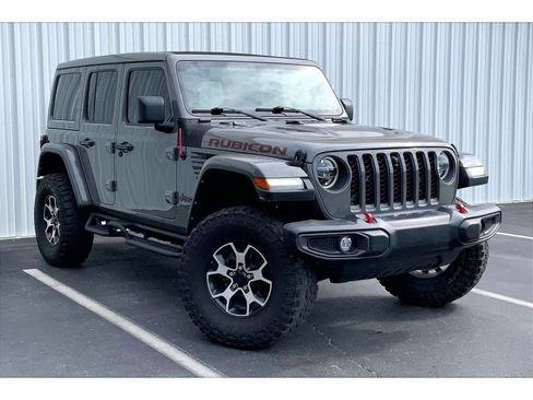 Used 2021 Jeep Wrangler Unlimited Rubicon AWD/4WD image 2