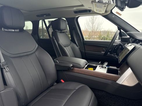 New 2026 Land Rover Range Rover SE image 16