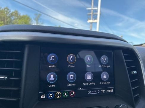 Used 2023 GMC Acadia SLT image 26