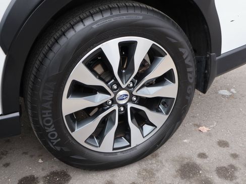 Used 2023 Subaru Outback Limited image 43