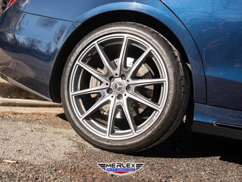 Used 2018 Mercedes-Benz S 560 Sedan w/ AMG Line Exterior image 11