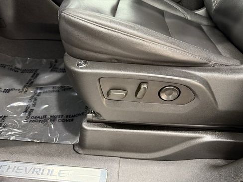 Used 2022 Chevrolet Tahoe Z71 w/ Luxury Package image 15