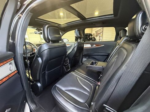 Used 2020 Lincoln Nautilus Reserve w/ Equipment Group 202A AWD/4WD image 16