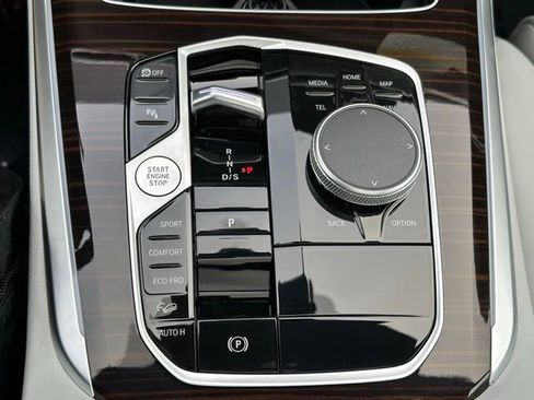 New 2026 BMW X5 xDrive40i w/ Climate Comfort Package image 33