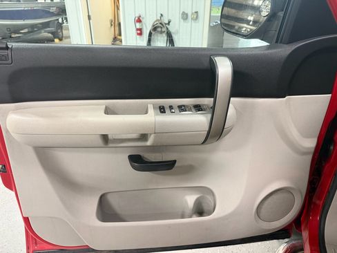 Used 2007 Chevrolet Silverado 1500 LT RWD image 11