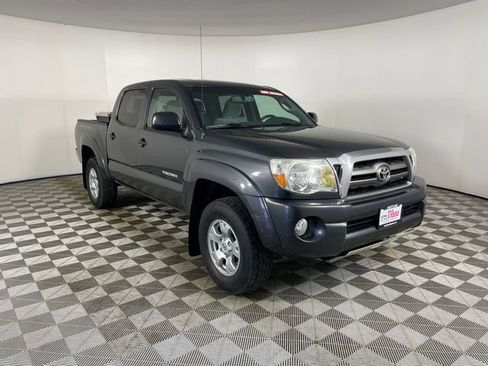 Used 2010 Toyota Tacoma 4x4 Double Cab image 18