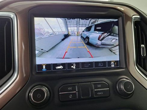 Used 2020 Chevrolet Silverado 1500 High Country w/ Trailer Camera Package image 18