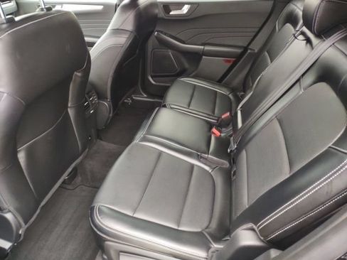 Used 2024 Ford Escape Platinum AWD/4WD image 17