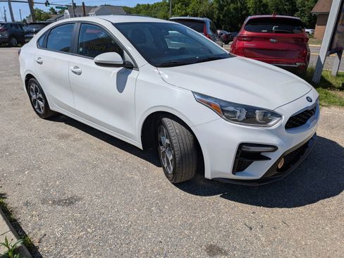 Used 2021 Kia Forte LXS FWD image 7