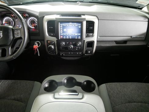 Used 2018 RAM 1500 Big Horn AWD/4WD image 10